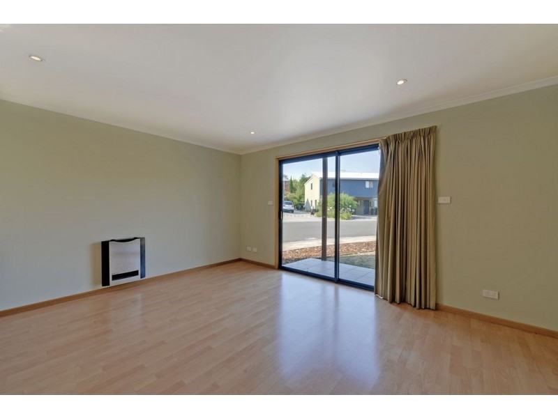 8/10 Waterworks Road, Dynnyrne TAS 7005