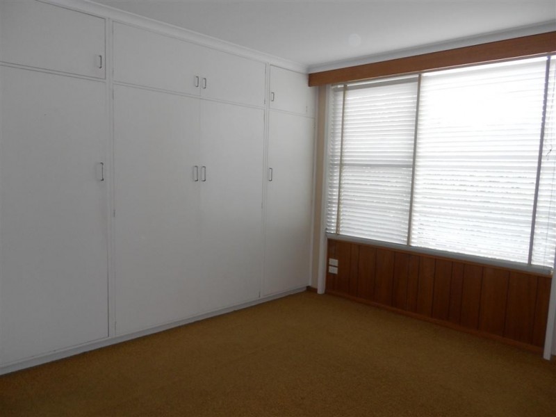 13/10 Ballawinnie Road, Lindisfarne TAS 7015
