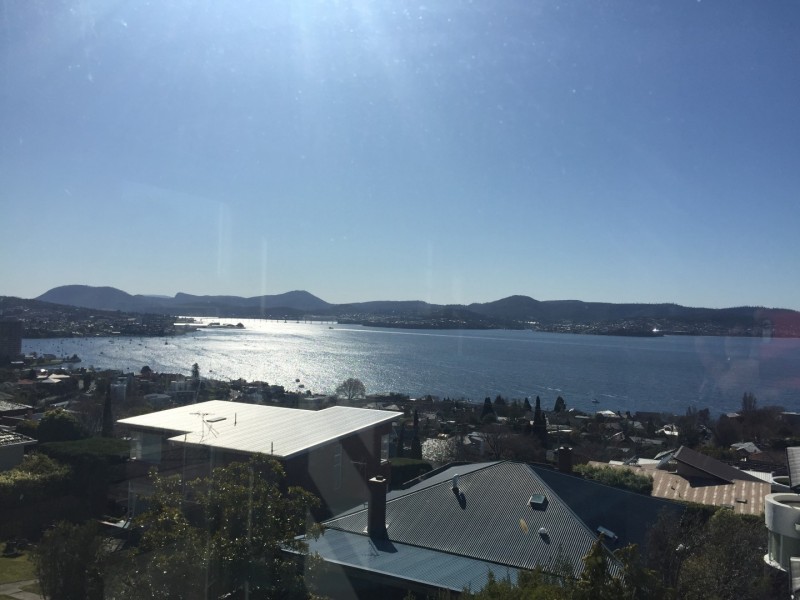 1a Longview Avenue, Sandy Bay TAS 7005