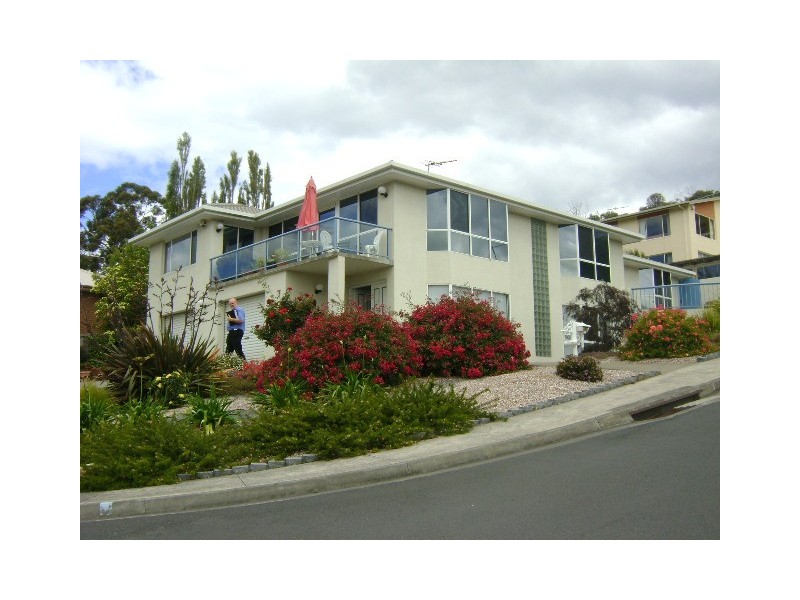 1 Monaco Place, Howrah TAS 7018