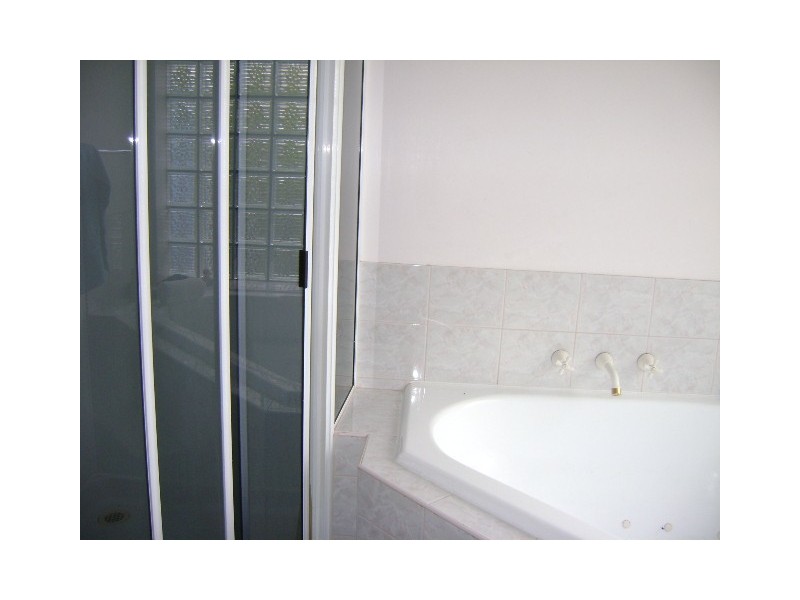 1 Monaco Place, Howrah TAS 7018