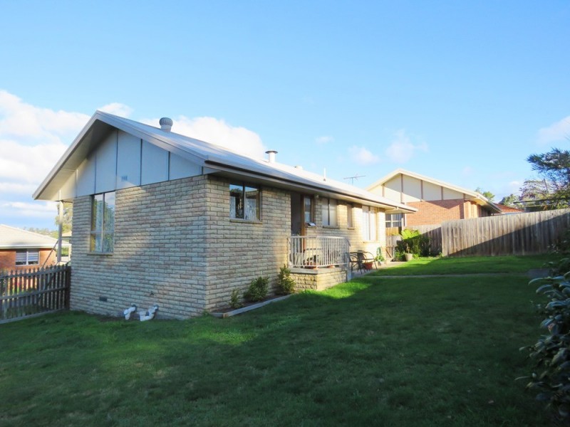 6/142 Summerleas Road, Kingston TAS 7050