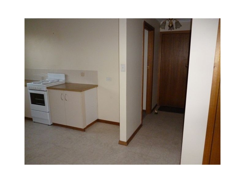 4/10 Racecourse Road, Brighton TAS 7030