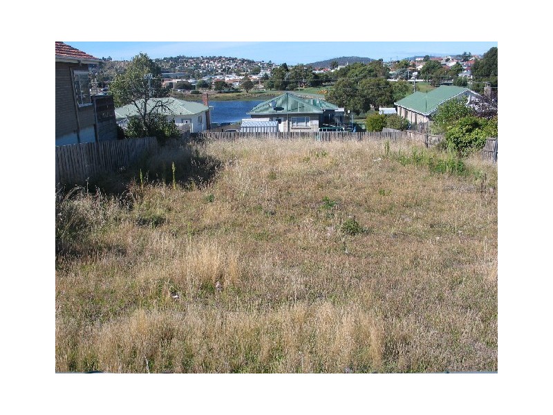 15  Edinburgh Crescent, Goodwood TAS 7010