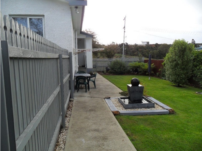 17 Myella Drive, Berriedale TAS 7011