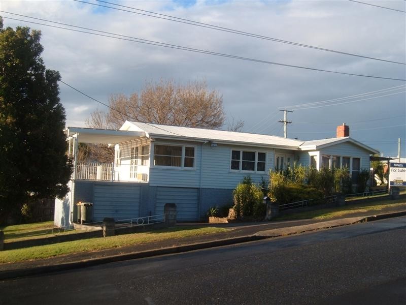 13 Vernon Ave, Montrose TAS 7010