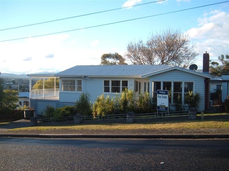 13 Vernon Ave, Montrose TAS 7010