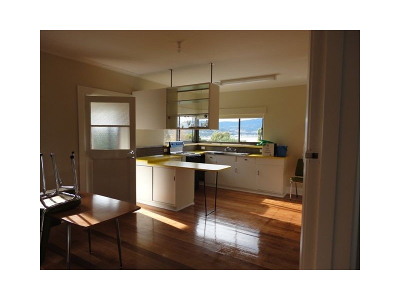 30 Hilton Road, Claremont TAS 7011