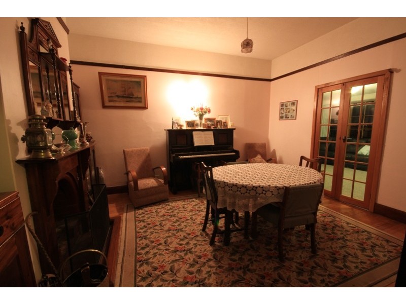 61 Main Road, Claremont TAS 7011