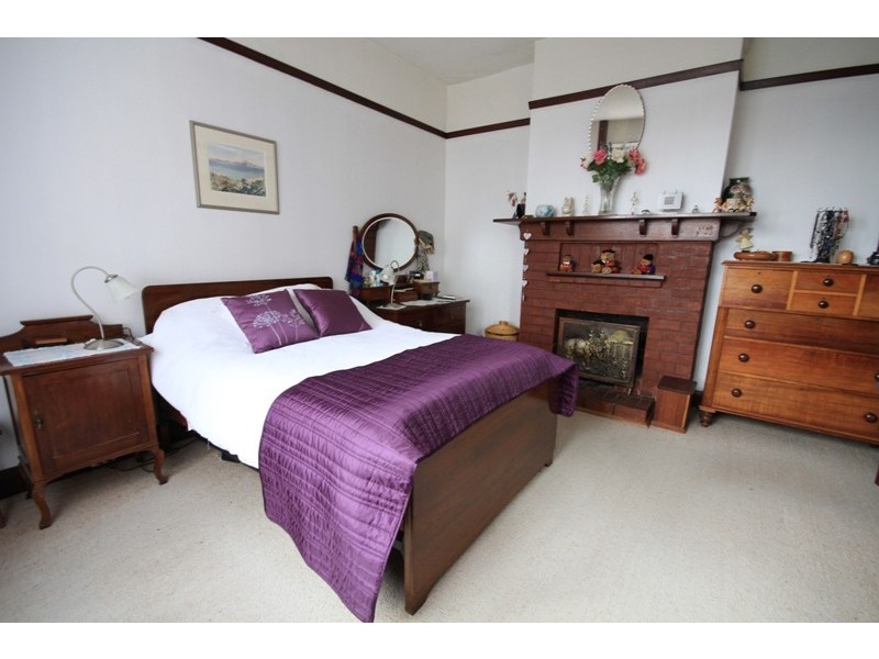 61 Main Road, Claremont TAS 7011