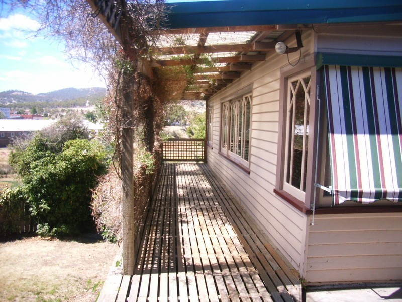 20 Bathurst Street, New Norfolk TAS 7140