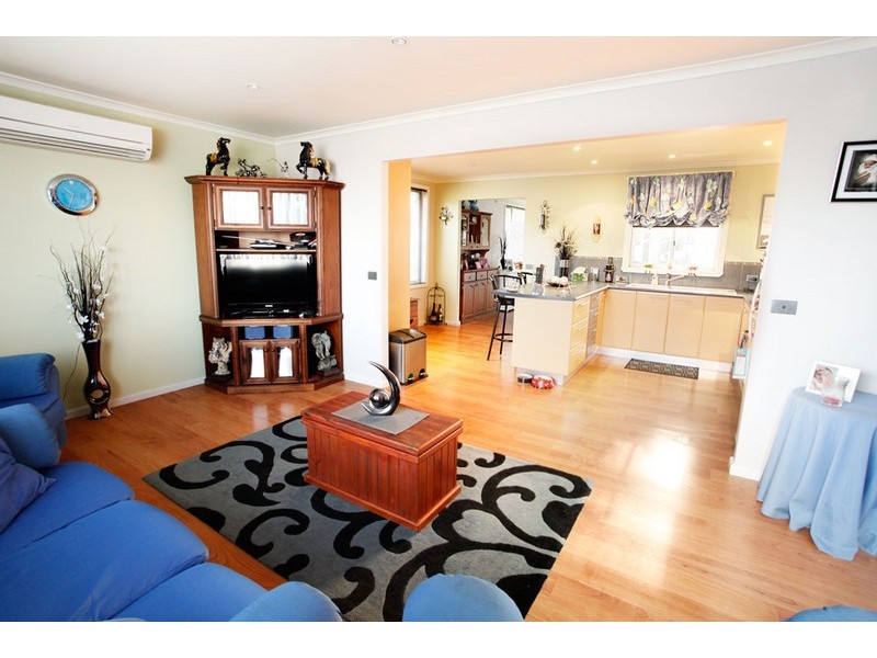 6 Walker Cres, Bridgewater TAS 7030