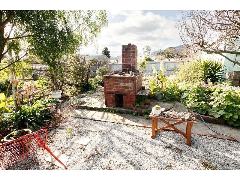 2 Booth Avenue, Glenorchy TAS 7010