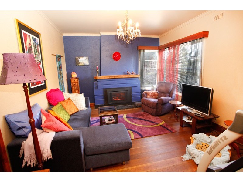 2 Booth Avenue, Glenorchy TAS 7010