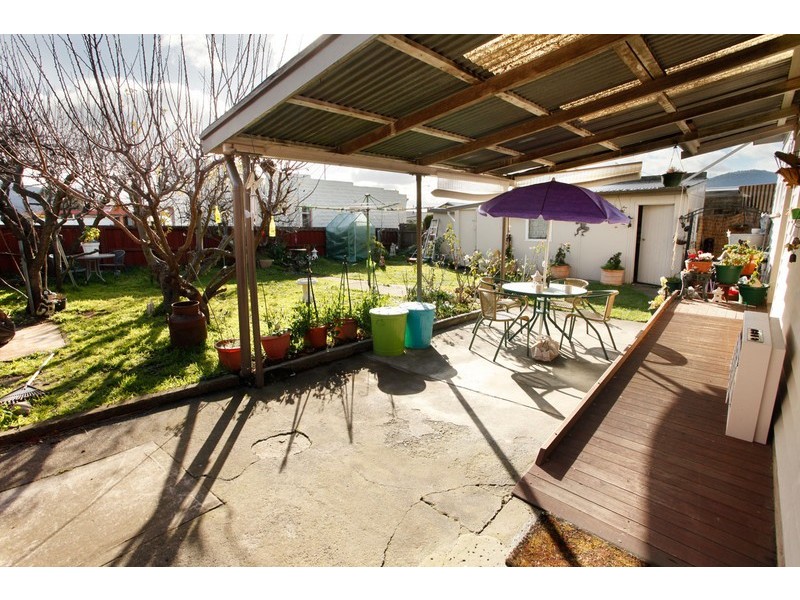 16 Wrights Avenue, Glenorchy TAS 7010