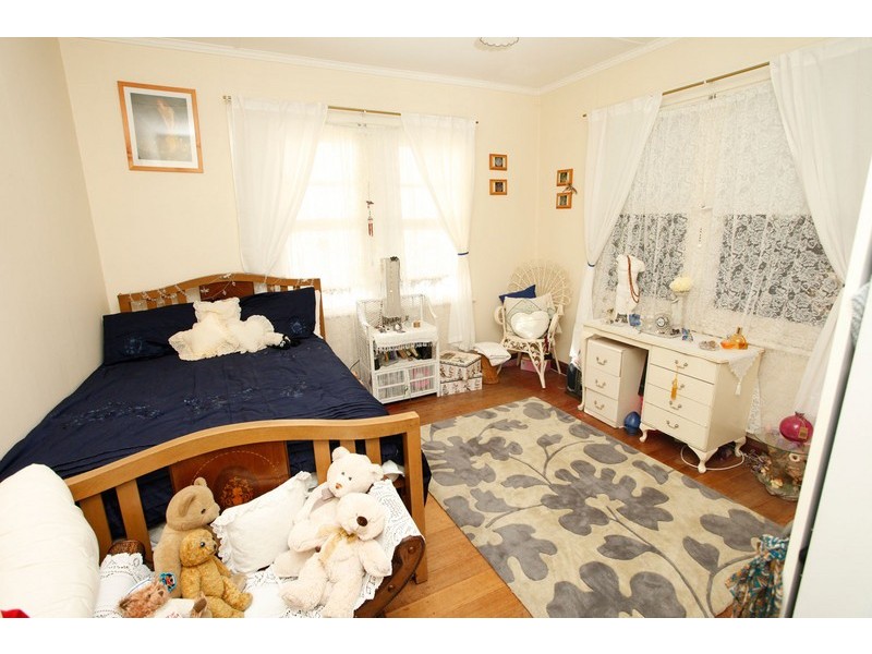 16 Wrights Avenue, Glenorchy TAS 7010