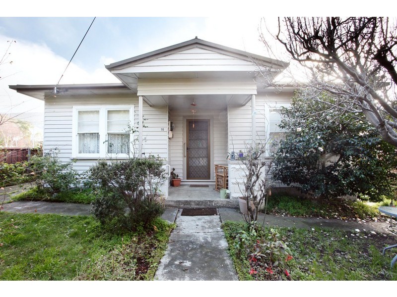 16 Wrights Avenue, Glenorchy TAS 7010