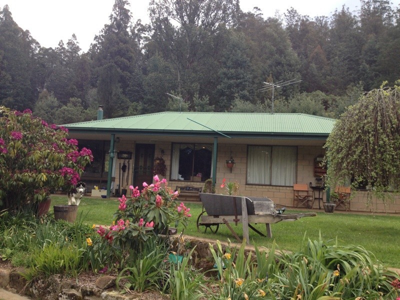 102 Myrtle Forest Rd, Collinsvale TAS 7012