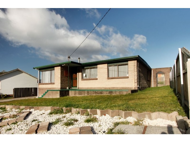 1 Russell Road, Claremont TAS 7011