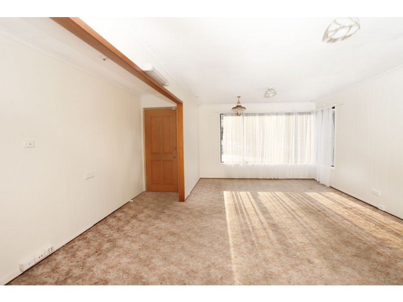 1 Russell Road, Claremont TAS 7011