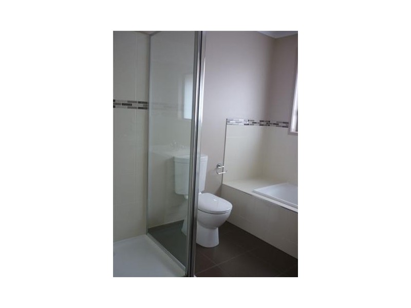 1/60 Mariah Crescent, Oakdowns TAS 7019