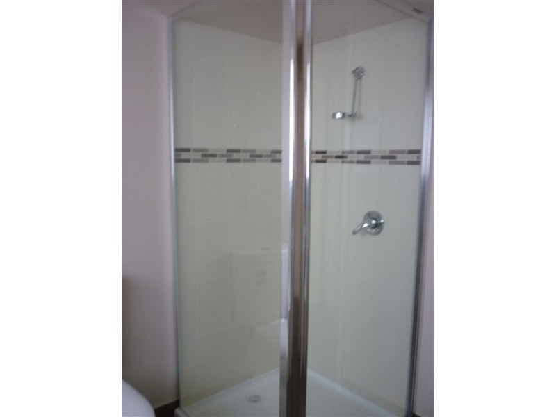 2/60 Mariah Crescent, Oakdowns TAS 7019