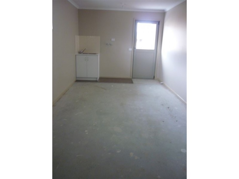 2/60 Mariah Crescent, Oakdowns TAS 7019