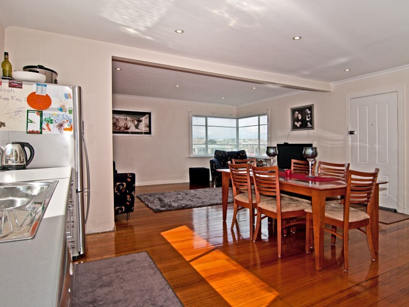 33 Rothesay Circle, Goodwood TAS 7010