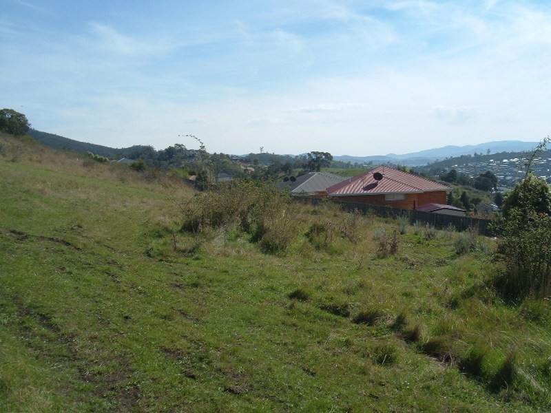 Claremont TAS 7011
