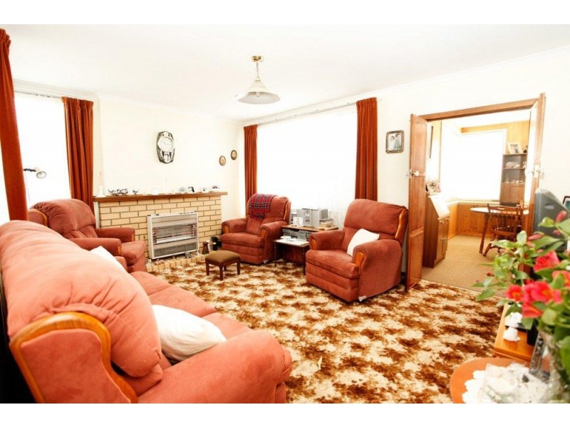 18 Tooma Ave, Berriedale TAS 7011