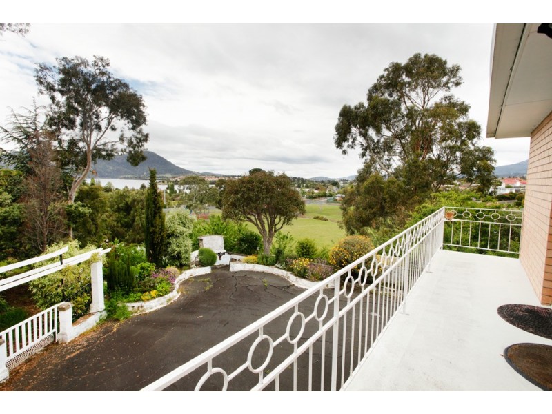 Austins Ferry TAS 7011