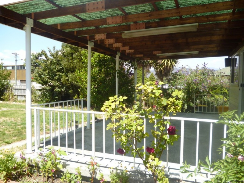 9 Second Avenue, New Norfolk TAS 7140