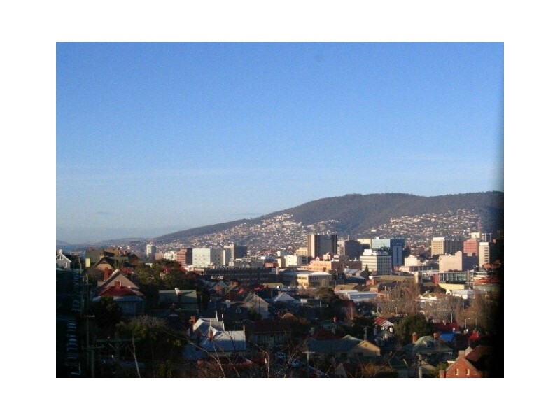 8 Allambee Crescent, Glebe TAS 7000