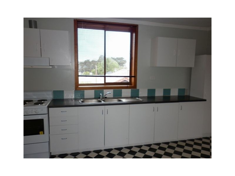 4/31 Bournville Crescent, Claremont TAS 7011