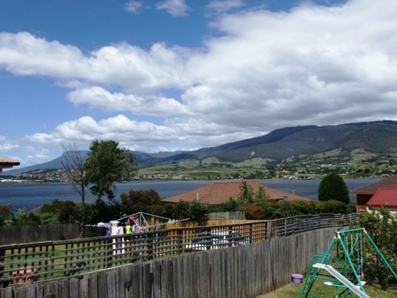 Bridgewater TAS 7030