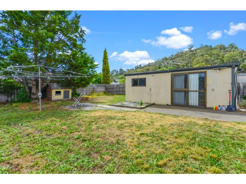 30 Fifth Avenue, New Norfolk TAS 7140