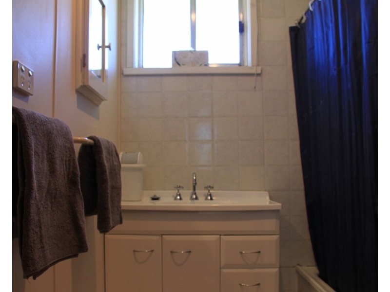 Bridgewater TAS 7030