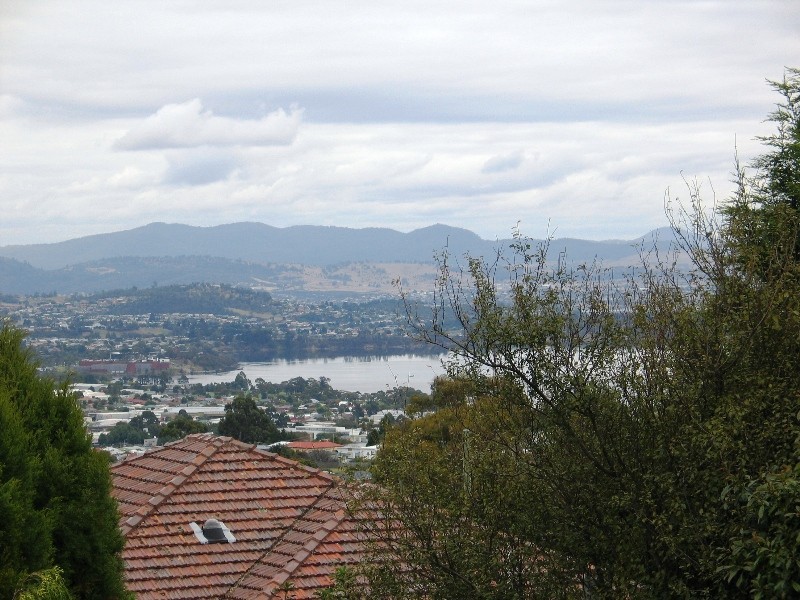 12 Ripley Road, West Moonah TAS 7009