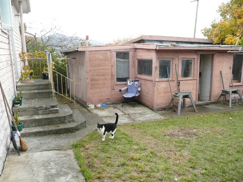 13 Ashbourne Grove, West Moonah TAS 7009