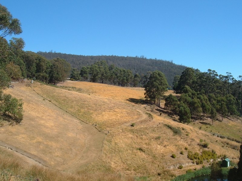 4 Valley Rd, Collinsvale TAS 7012