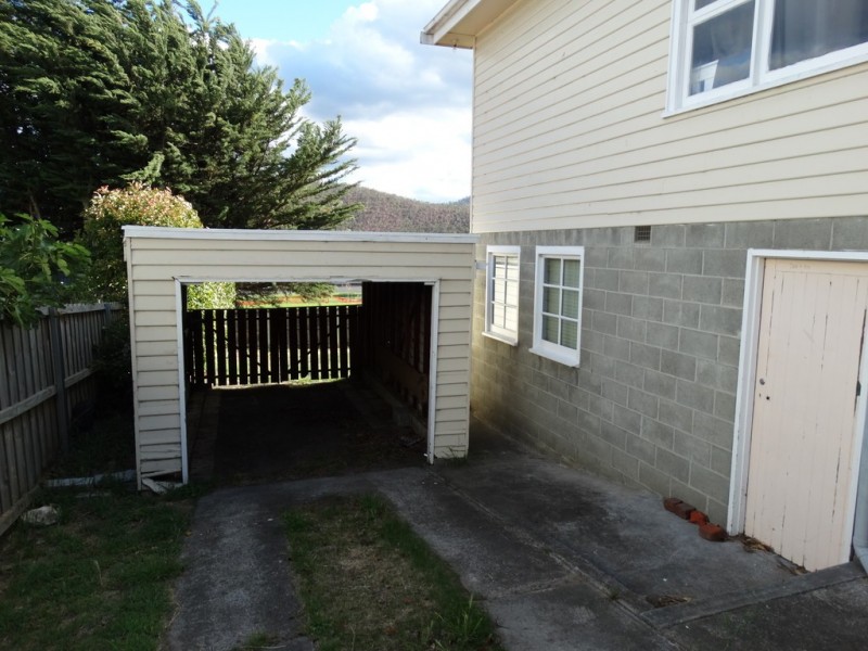 11 Southview Crescent, New Norfolk TAS 7140