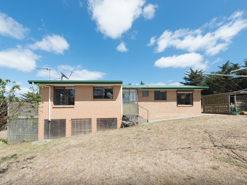 18 Derwent Street, Brighton TAS 7030