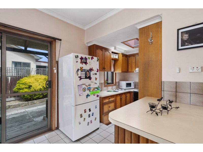 6 Norfolk Avenue, New Norfolk TAS 7140