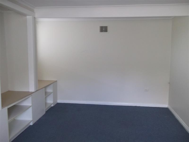 2/14a Hilton Rd, Claremont TAS 7011