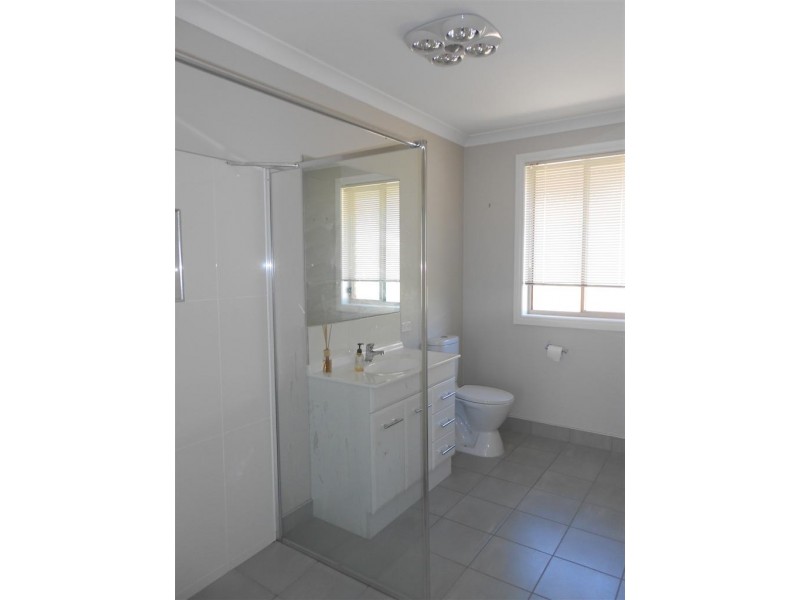 18 Emmaline Court, Rokeby TAS 7019