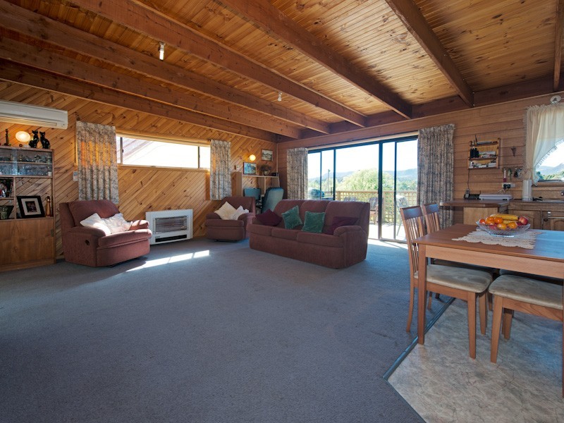 123 Main Road, Austins Ferry TAS 7011