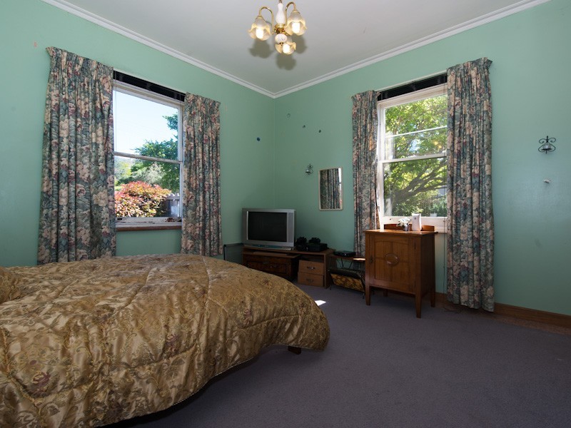 123 Main Road, Austins Ferry TAS 7011