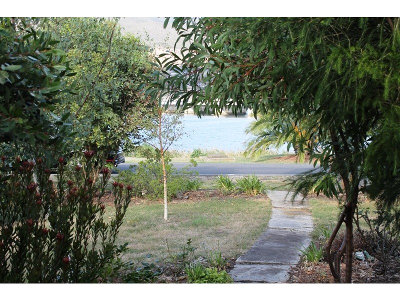 8 Nielsen Esp, Bridgewater TAS 7030