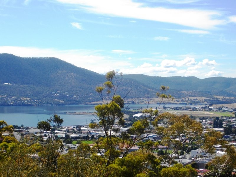 42 Elliott Road, Glenorchy TAS 7010