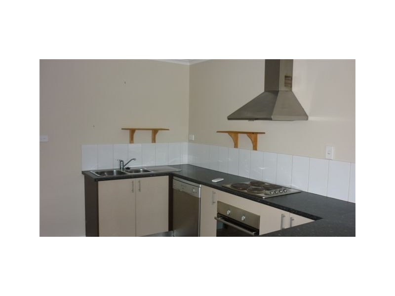 11 Gateway Drive, New Norfolk TAS 7140